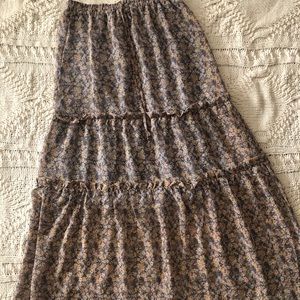 Sienna Sky floral skirt size S